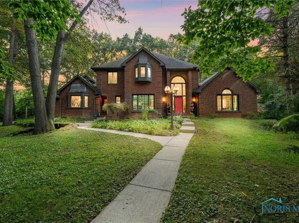 2015 King Rd, Toledo, OH 43617