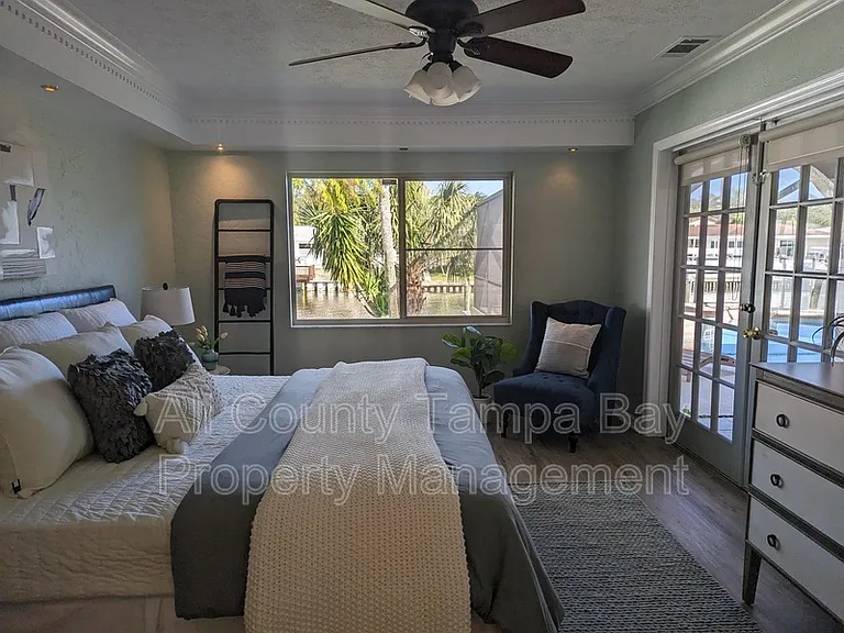 3931 Venetian Way — Photo 14