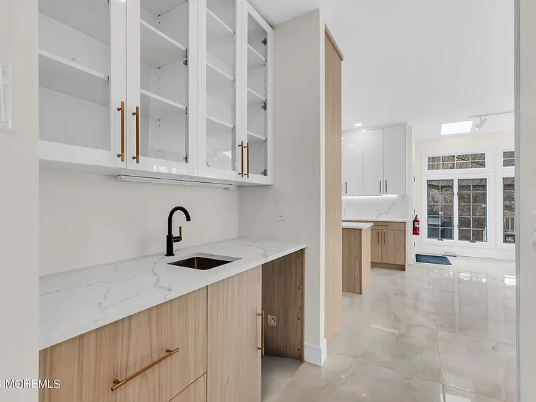22 Meadow Ln — Photo 13
