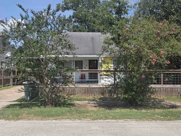 585 Iowa St, Beaumont, TX 77705