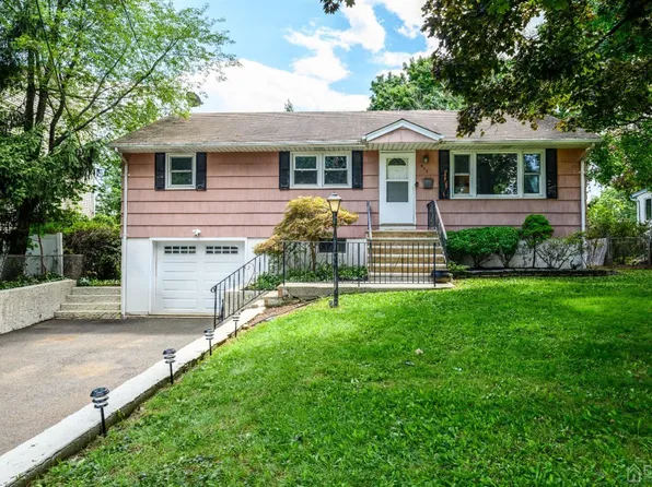 577 Old Post Rd, Edison, NJ 08817