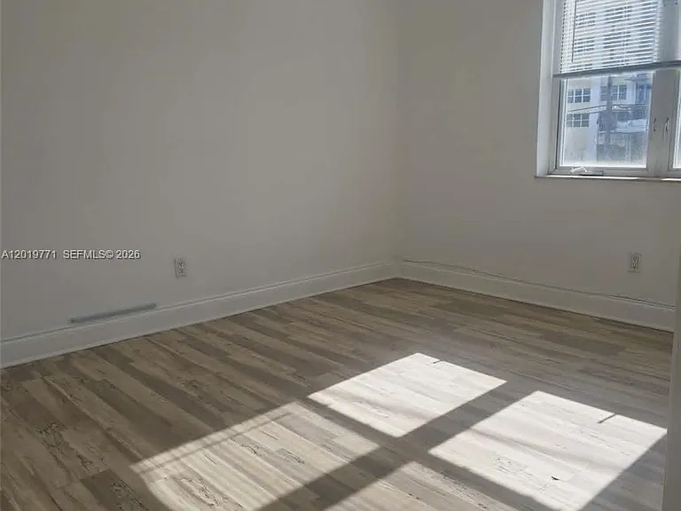 3114 E Sunrise Blvd #3114 — Photo 2