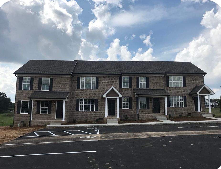 1st image of 175 Creekwood Ave #A