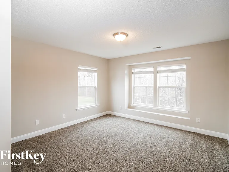 9626 Falling Stream Dr — Photo 9