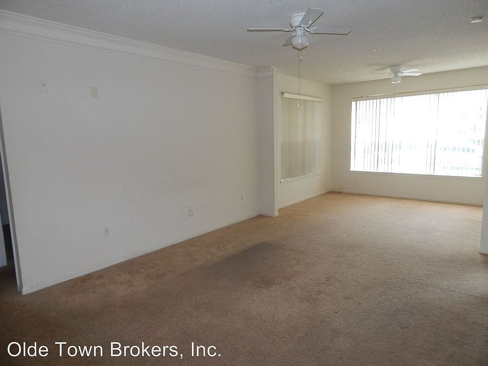 2nd image of 13003 Plantation Park Cir APT 1332