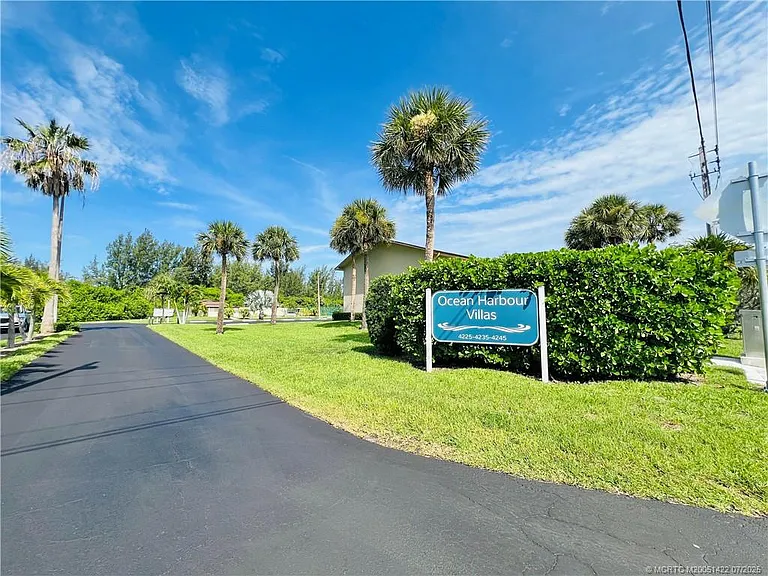 4225 N Highway A1A #20 — Photo 62