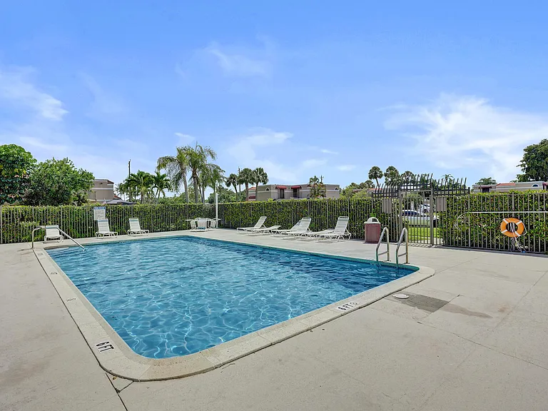 4260 Village Dr #D — Photo 29