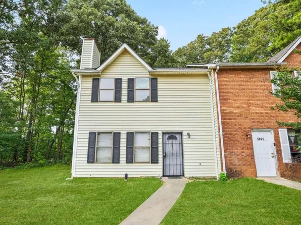 5493 Hickory Bend Ct, Atlanta, GA 30349