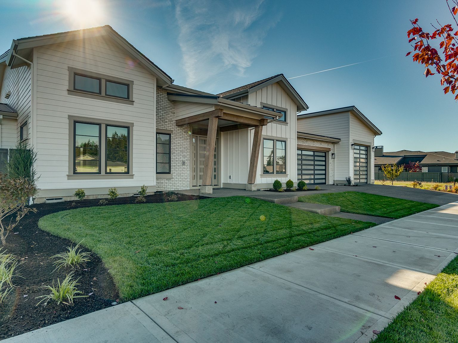 BUILD ON YOUR LOT The Reverie Plan, Pahlisch Select Tigard Sales