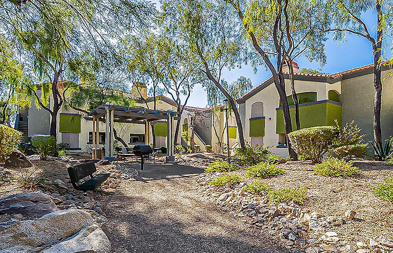 Torreyana Apartment Homes — Photo 42