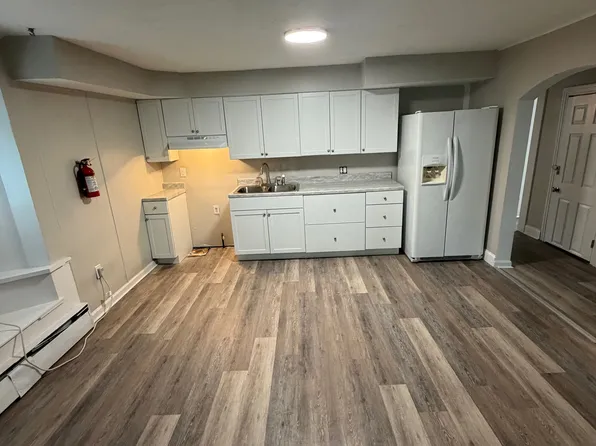 222 S 8th St, Vineland, NJ