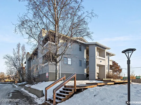 4211 Folker St #204, Anchorage, AK 99508