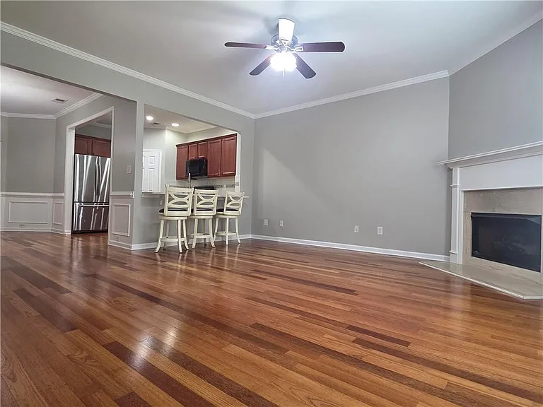 2720 Beynon Ln — Photo 8