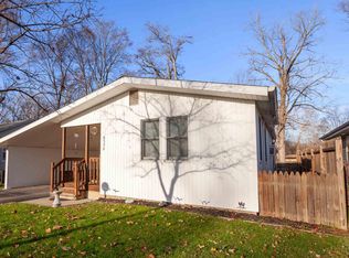 8536 E Asbury Ln, North Webster, IN 46555