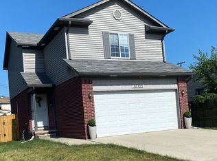 30722 Delton St, Madison Heights, MI 48071