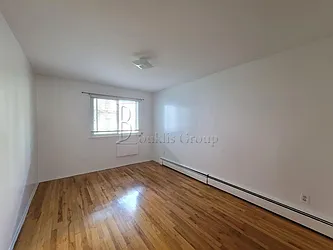 Rented by Bouklis Group