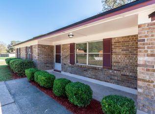 4224 Pointe Haven Dr N, Jacksonville, FL 32218