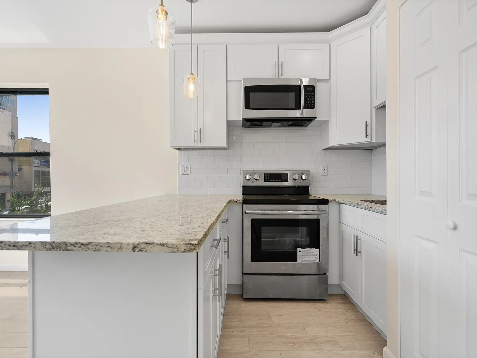 124 West End Avenue — Photo 4
