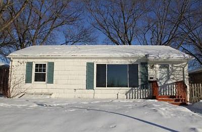 1st image of 4726 Xerxes Ave N
