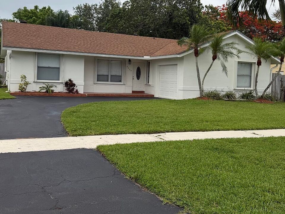 1st image of 9209 Southampton Pl