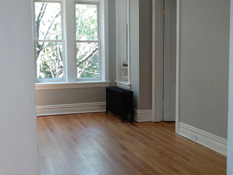 Family Room 1