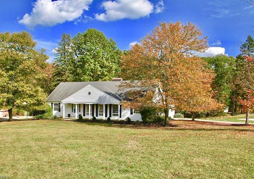 1st image of 10101 Echo Hill Dr