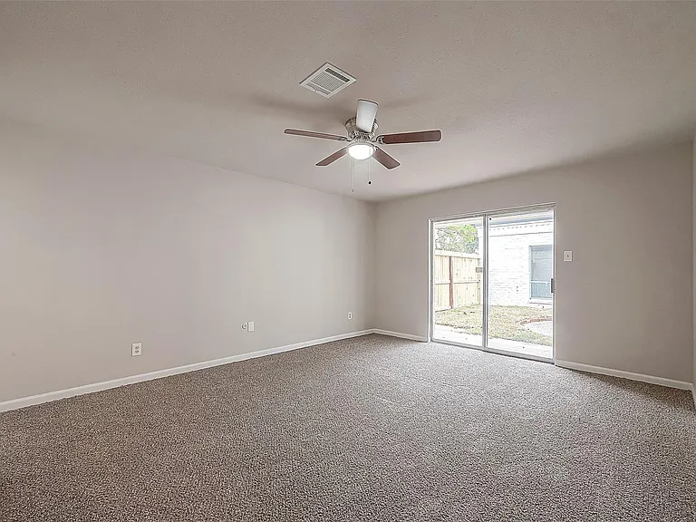 10811 Villa Lea Ln — Photo 26