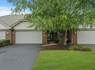 13793 Steeples Rd, Lemont, IL 60439