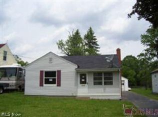 2650 Scheetz St, Youngstown, OH