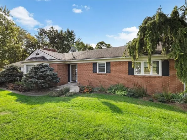 1594 Mapleton Dr, Dayton, OH 45459