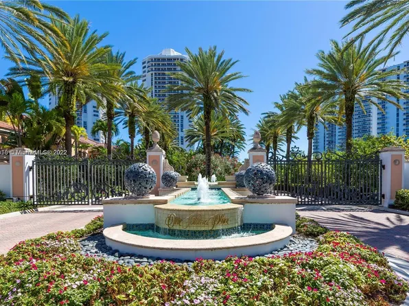 3801 NE 207th St APT 601, Miami, FL 33180