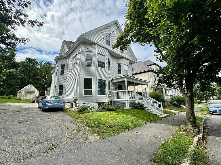 18-20 Norwood Street — Photo 23