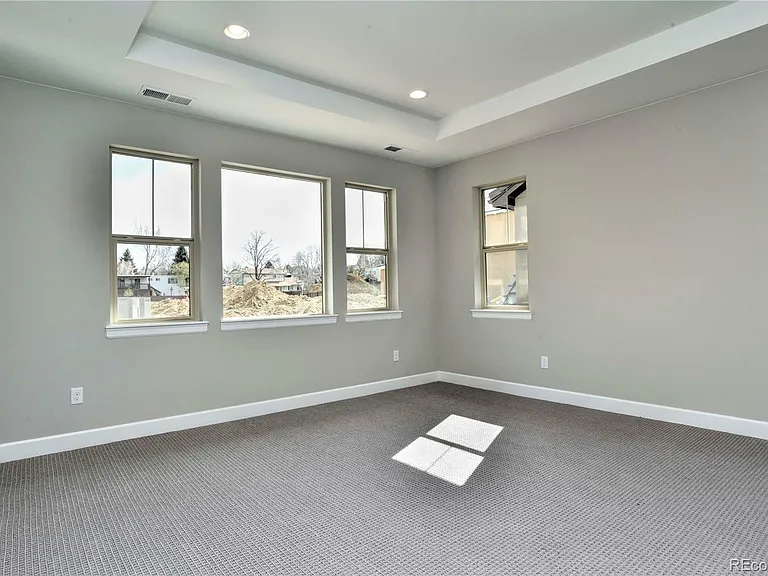 6040 S Olive Ct — Photo 18