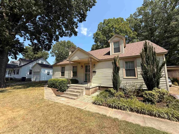 551 N 5th Ave, Piggott, AR 72454