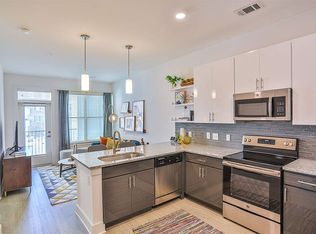 Link Apartments Montford, Charlotte, NC 28209