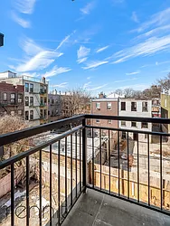 Rented by Rennit Inc.