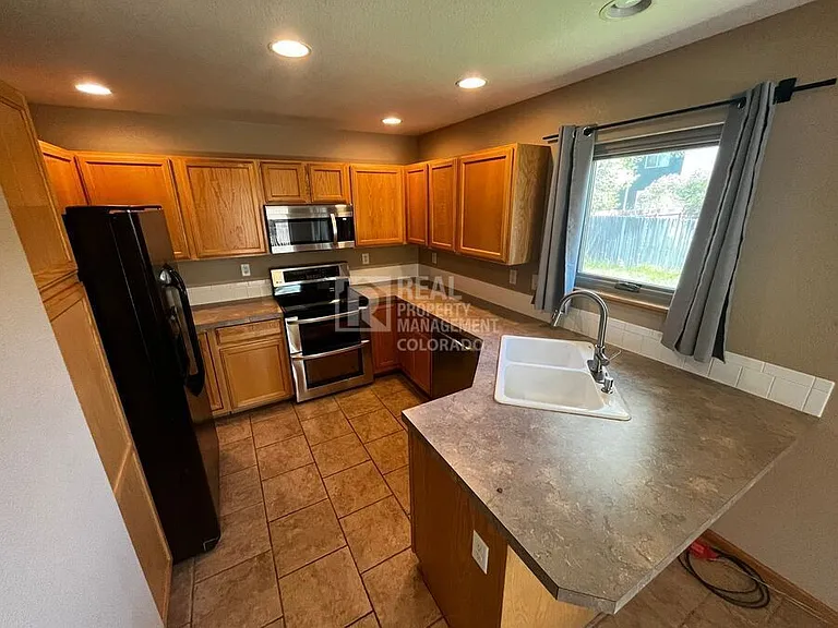 8464 Calumet Way — Photo 5