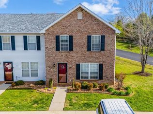 1011 Middle View Dr, Forest, VA 24551