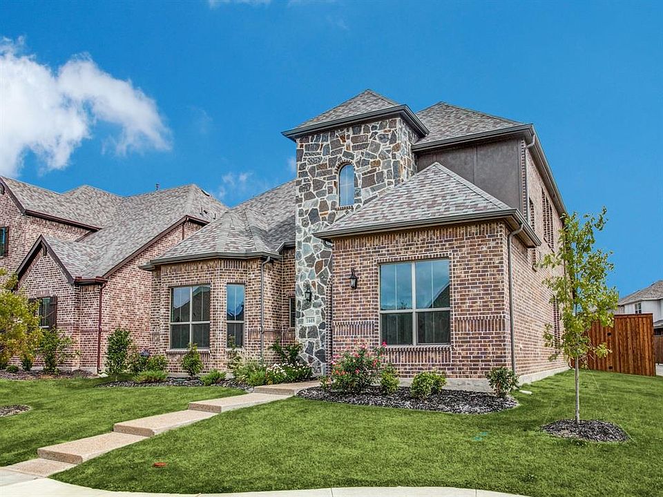 1st image of 1608 Trowbridge Cir
