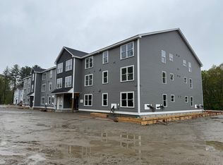 251 Sladen St #304, Dracut, MA 01826