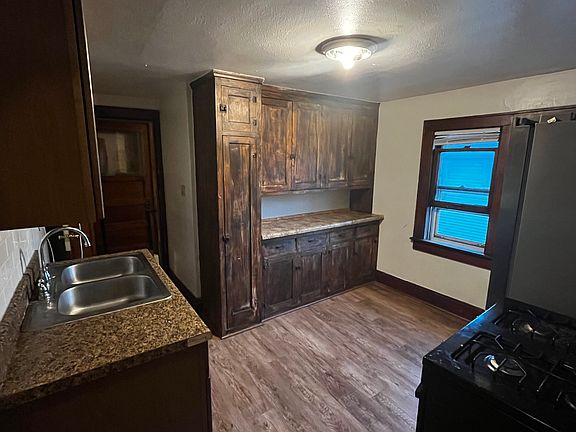 3rd image of 3604 W Linden Pl #3604