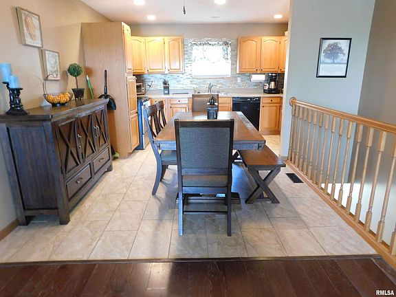 5th image of 3804 W Richwoods Blvd