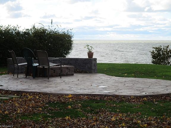 2nd image of 37825 Lake Shore Blvd