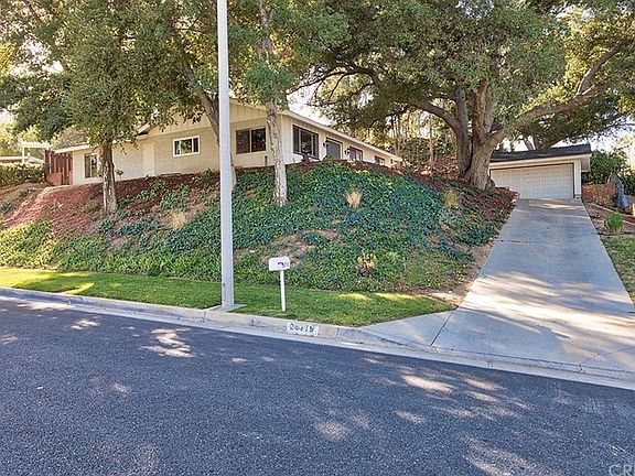 2nd image of 24719 Peachland Ave