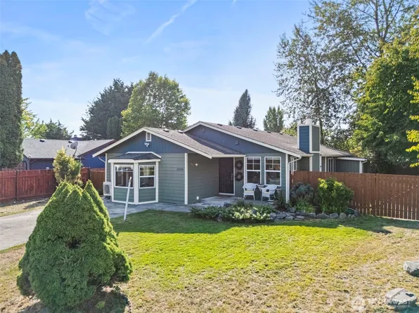 10208 D Street E, Tacoma, WA 98445