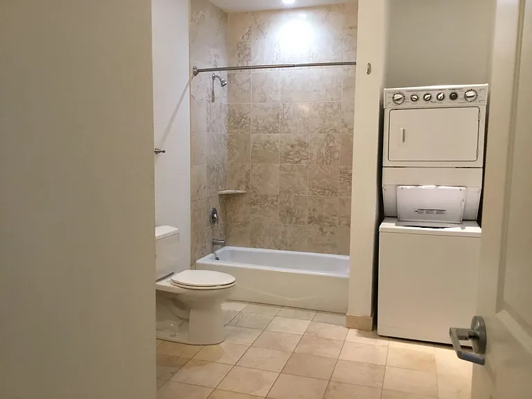 324 S Brady St — Photo 18