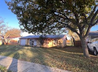 411 Armstrong Dr, Garland, TX