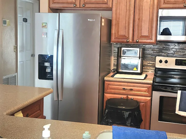 1327 Cherry Hills Rd NE — Photo 7