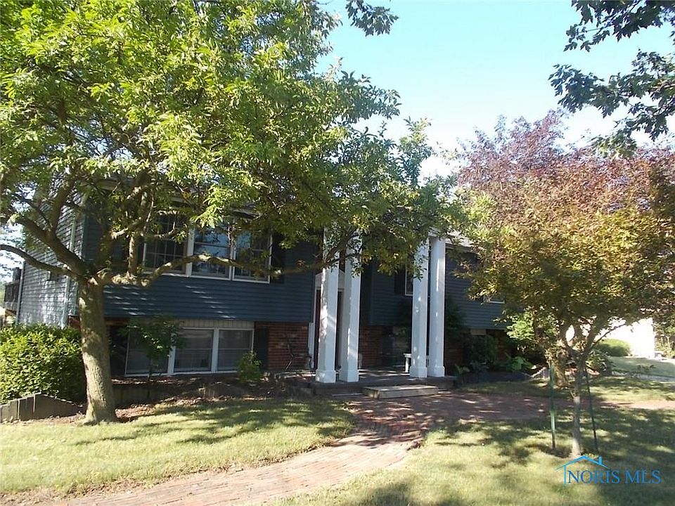 1st image of 793 W Leggett St