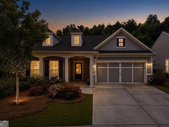 2nd image of 227 Windsor Park Dr